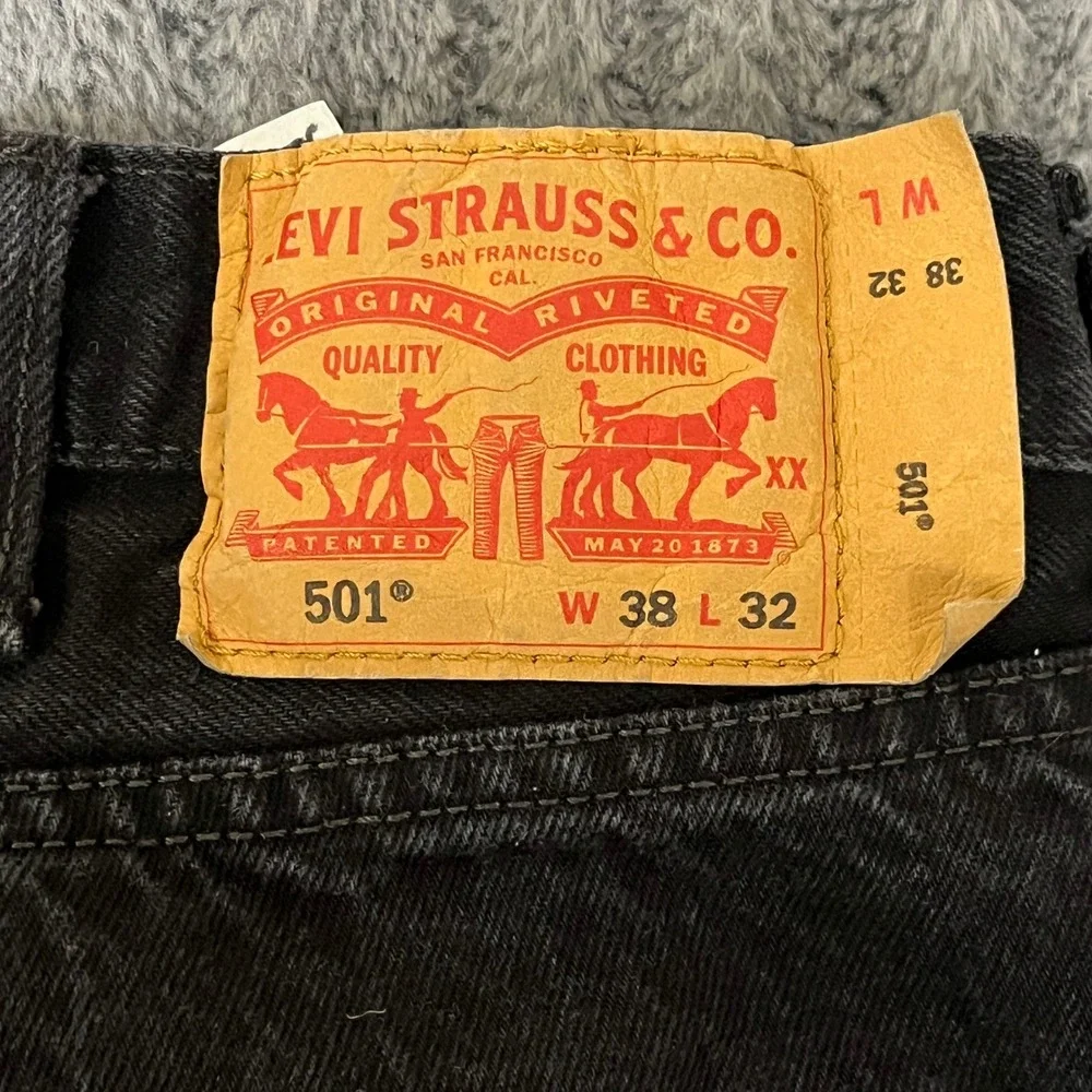 Levi Strauss Co 501 Original Riveted Mens Black Denim Jeans W38 L32